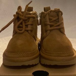 UGG toddler Neumel ll
